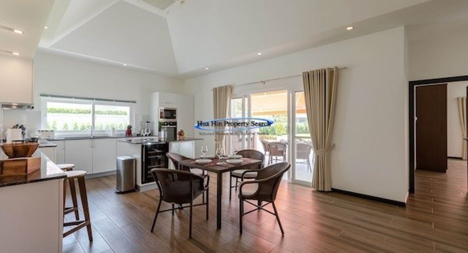 À vendre 4 chambres maison à Hua Hin, Prachuap Khiri Khan