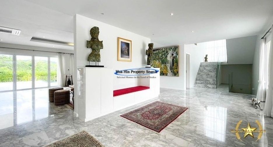 For sale 4 ベッドルーム house in Hua Hin, Prachuap Khiri Khan