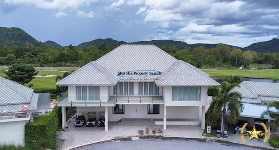 For sale 4 bedrooms house in Hua Hin, Prachuap Khiri Khan