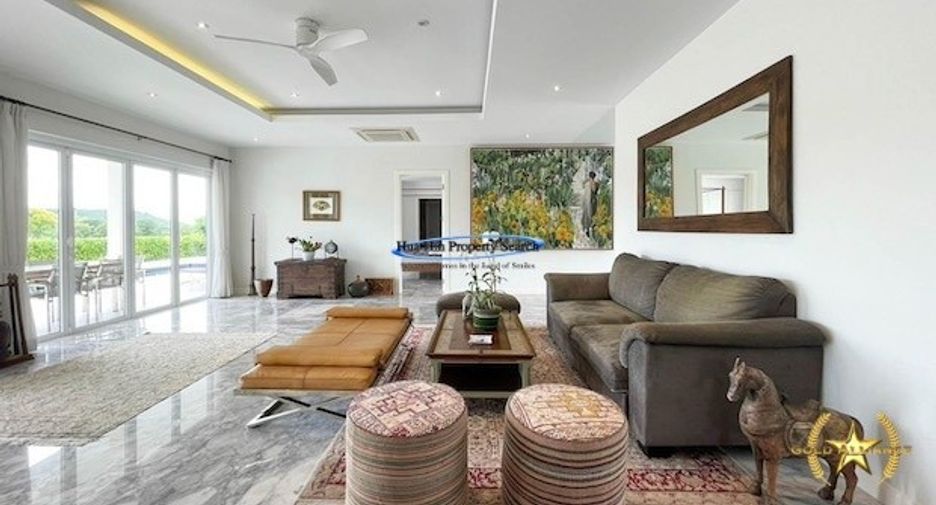For sale 4 bedrooms house in Hua Hin, Prachuap Khiri Khan