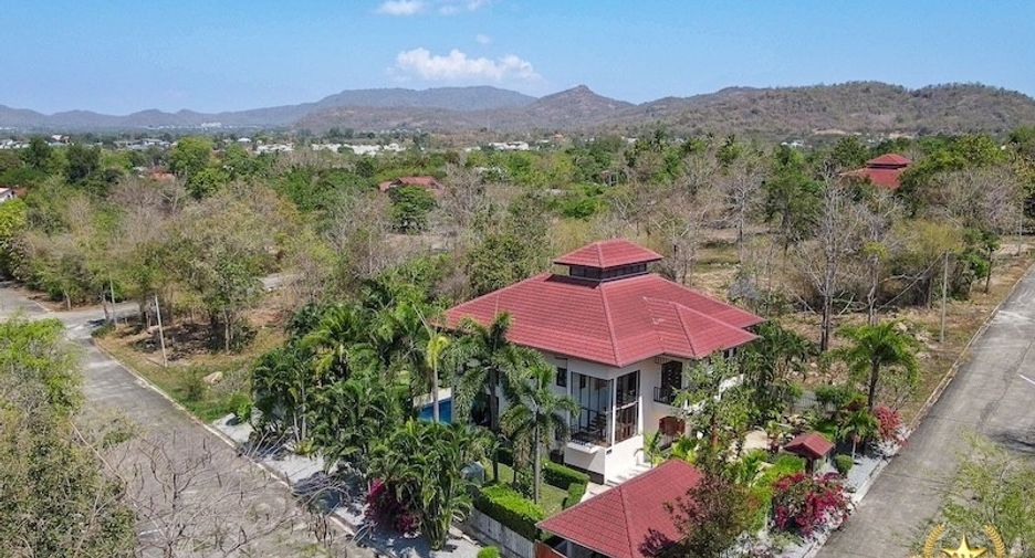 Haus zum Kauf mit 2 Zimmer in Pran Buri, Prachuap Khiri Khan