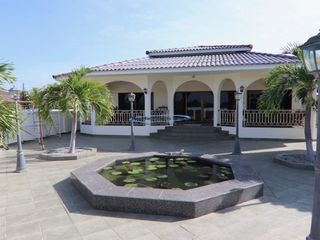 À vendre 3 chambres maison à Pran Buri, Prachuap Khiri Khan