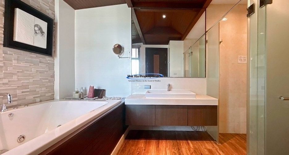 For sale 3 ベッドルーム house in Pran Buri, Prachuap Khiri Khan