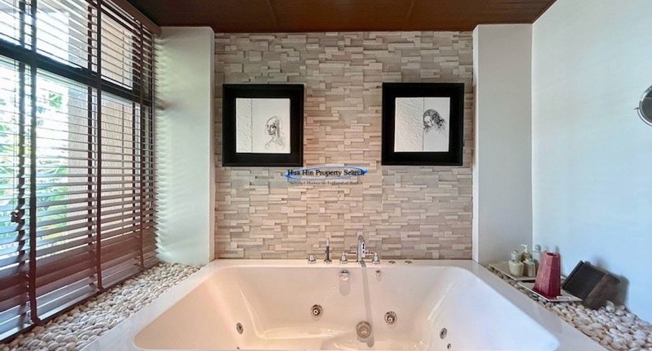 For sale 3 ベッドルーム house in Pran Buri, Prachuap Khiri Khan