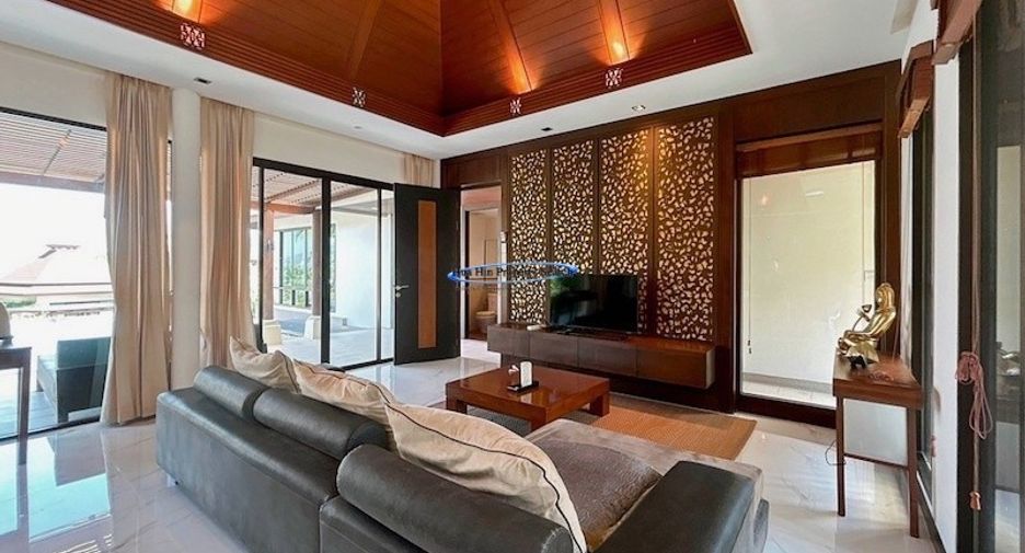 For sale 3 ベッドルーム house in Pran Buri, Prachuap Khiri Khan