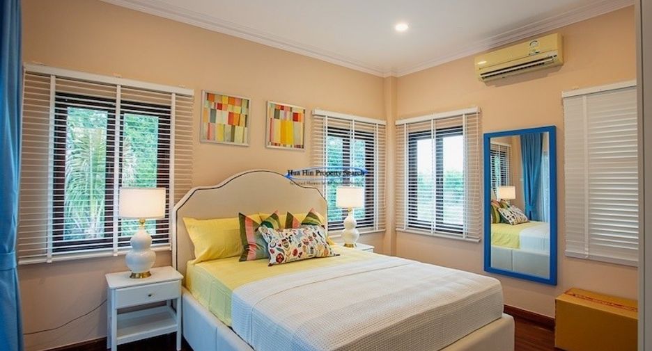 For sale 3 ベッドルーム house in Pran Buri, Prachuap Khiri Khan