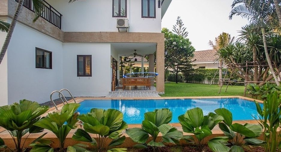 For sale 3 ベッドルーム house in Pran Buri, Prachuap Khiri Khan