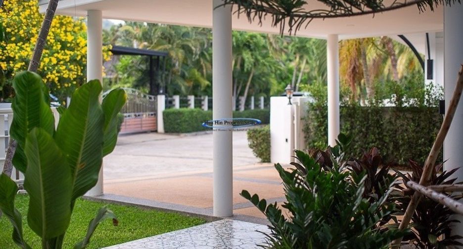 For sale 3 ベッドルーム house in Pran Buri, Prachuap Khiri Khan