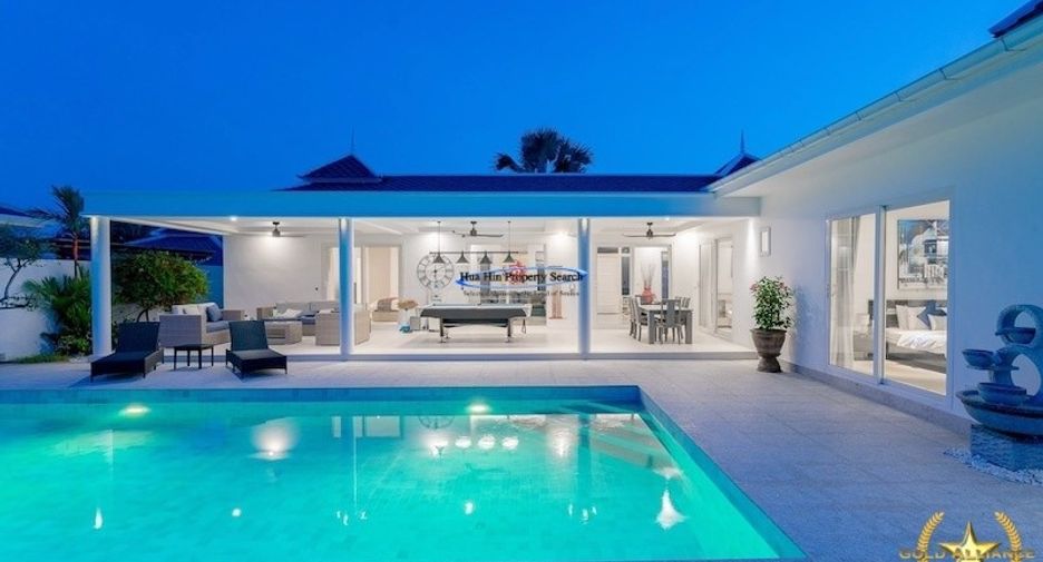 For sale 3 bedrooms house in Hua Hin, Prachuap Khiri Khan