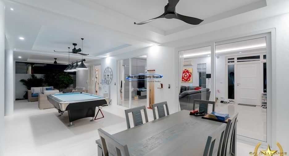 For sale 3 bedrooms house in Hua Hin, Prachuap Khiri Khan