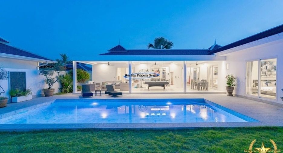 For sale 3 bedrooms house in Hua Hin, Prachuap Khiri Khan