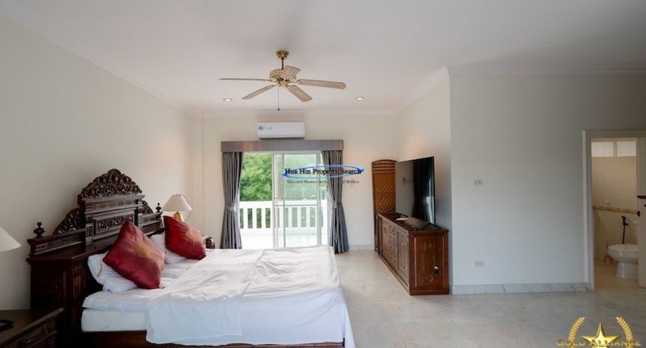 Haus zum Kauf mit 6 Zimmer in Pran Buri, Prachuap Khiri Khan