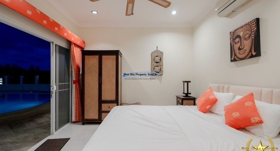 Haus zum Kauf mit 6 Zimmer in Pran Buri, Prachuap Khiri Khan