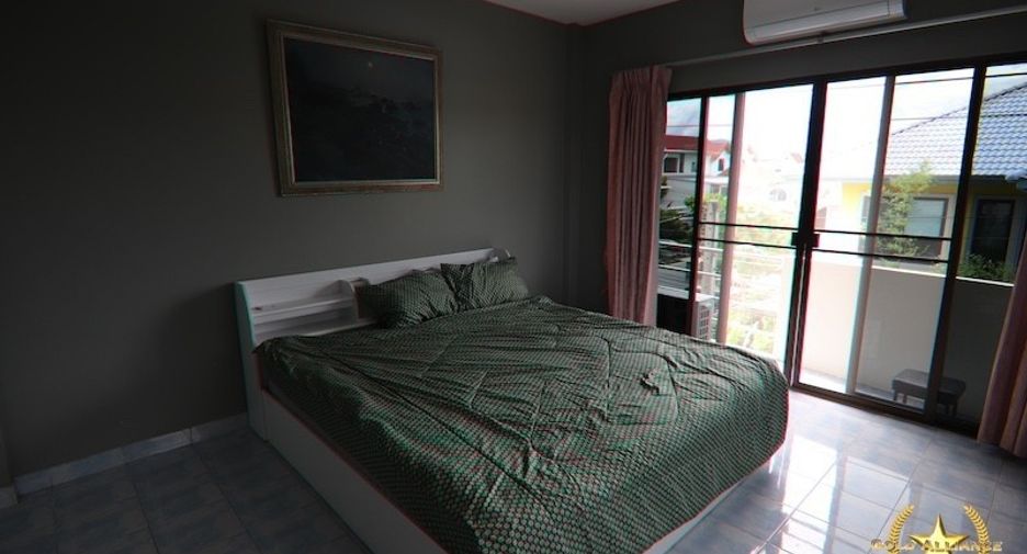 For sale 4 bedrooms house in Hua Hin, Prachuap Khiri Khan