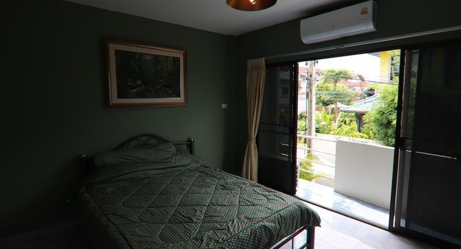 For sale 4 bedrooms house in Hua Hin, Prachuap Khiri Khan