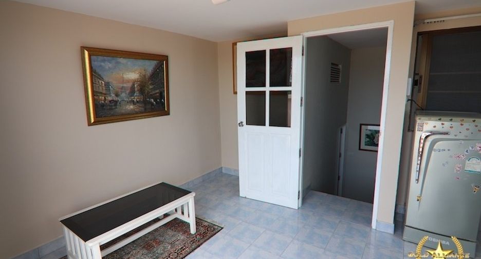 For sale 4 bedrooms house in Hua Hin, Prachuap Khiri Khan
