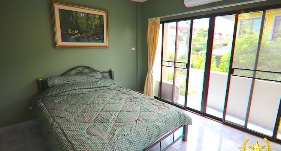 For sale 4 bedrooms house in Hua Hin, Prachuap Khiri Khan