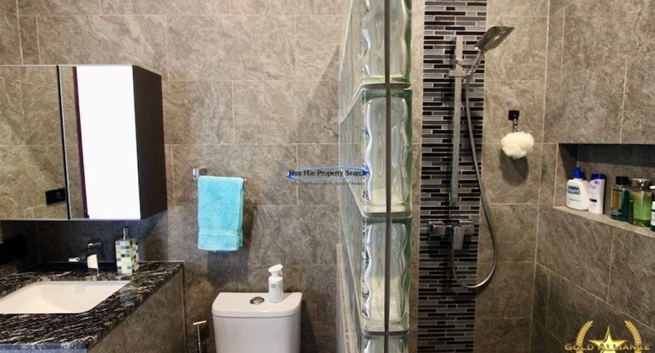 For sale 6 ベッドルーム house in Pran Buri, Prachuap Khiri Khan