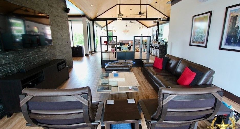 For sale 6 ベッドルーム house in Pran Buri, Prachuap Khiri Khan