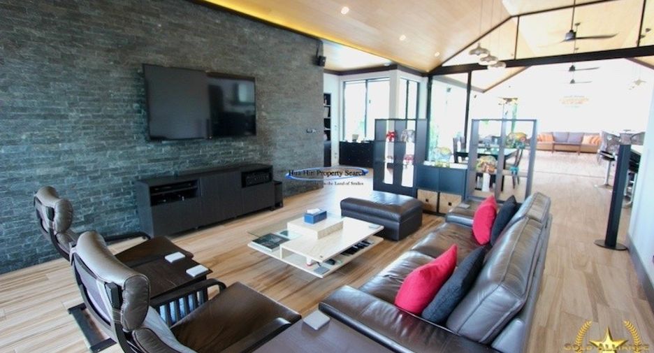 For sale 6 ベッドルーム house in Pran Buri, Prachuap Khiri Khan