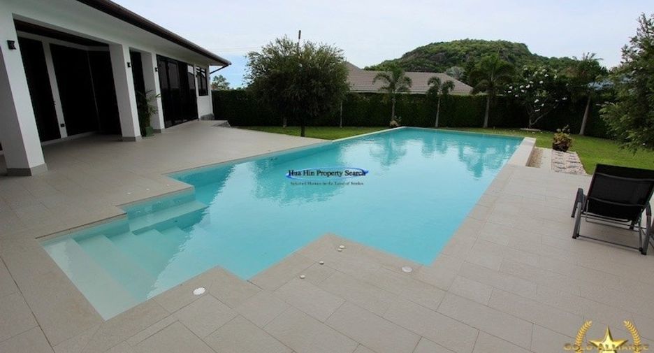 For sale 6 ベッドルーム house in Pran Buri, Prachuap Khiri Khan