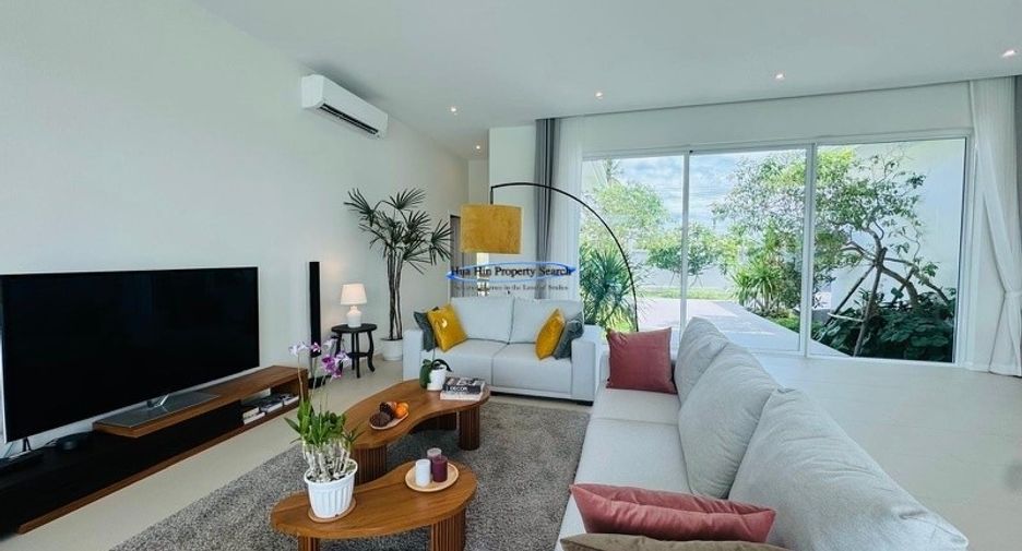 For sale 4 bedrooms house in Hua Hin, Prachuap Khiri Khan
