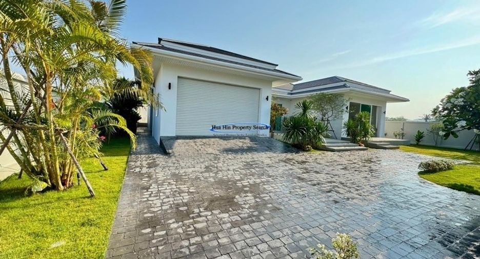For sale 4 bedrooms house in Hua Hin, Prachuap Khiri Khan