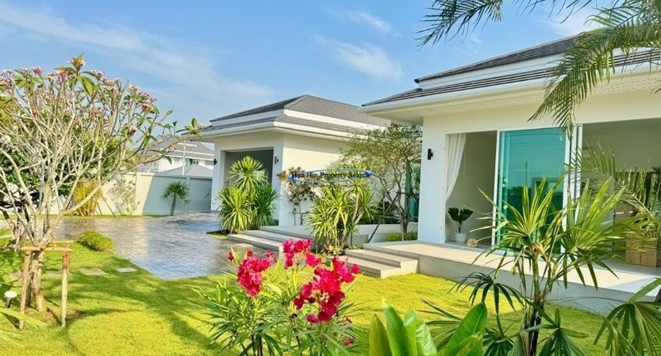 For sale 4 bedrooms house in Hua Hin, Prachuap Khiri Khan