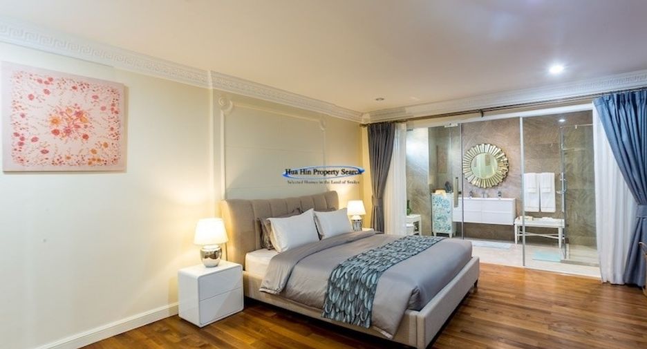 For sale 4 bedrooms house in Pran Buri, Prachuap Khiri Khan