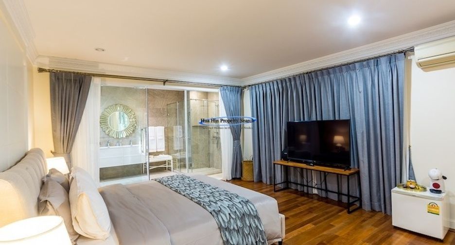 For sale 4 bedrooms house in Pran Buri, Prachuap Khiri Khan