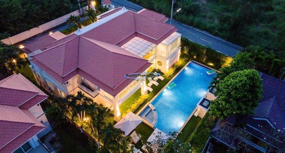 For sale 4 bedrooms house in Pran Buri, Prachuap Khiri Khan
