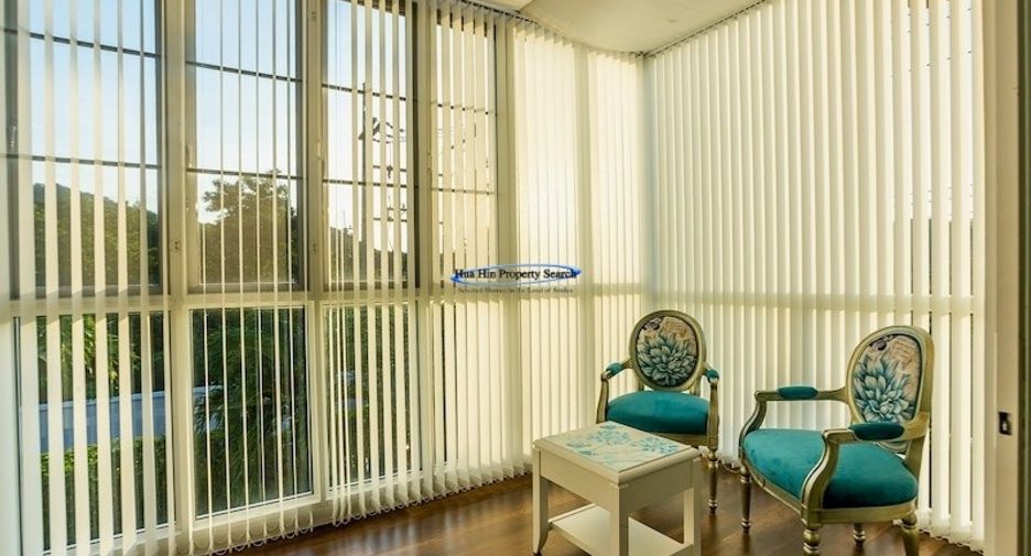 For sale 4 bedrooms house in Pran Buri, Prachuap Khiri Khan