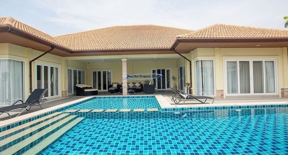 For sale 3 bedrooms house in Hua Hin, Prachuap Khiri Khan