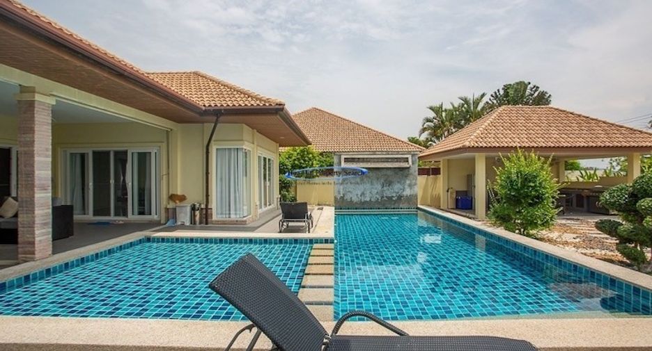 For sale 3 bedrooms house in Hua Hin, Prachuap Khiri Khan