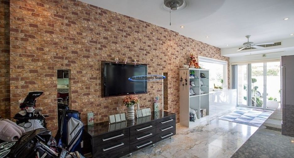 For sale 3 bedrooms house in Hua Hin, Prachuap Khiri Khan