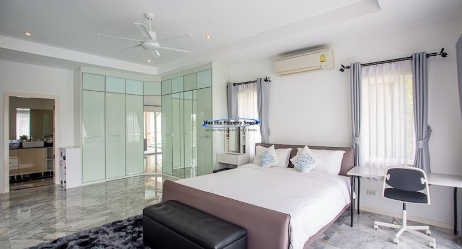For sale 3 bedrooms house in Hua Hin, Prachuap Khiri Khan