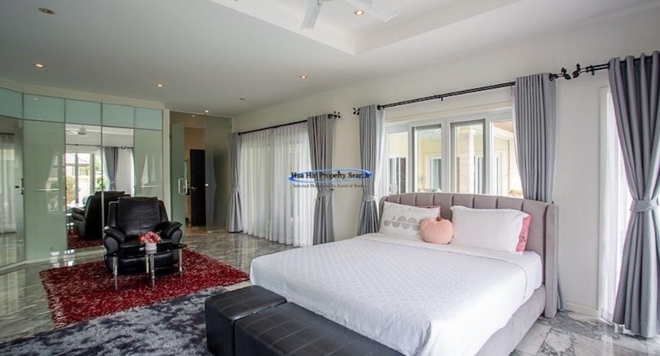For sale 3 bedrooms house in Hua Hin, Prachuap Khiri Khan