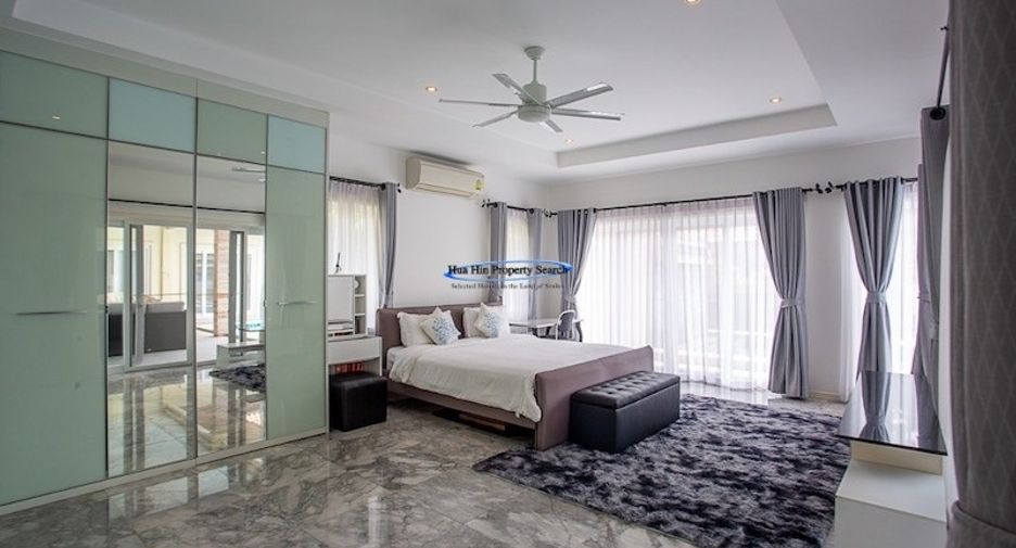 For sale 3 bedrooms house in Hua Hin, Prachuap Khiri Khan