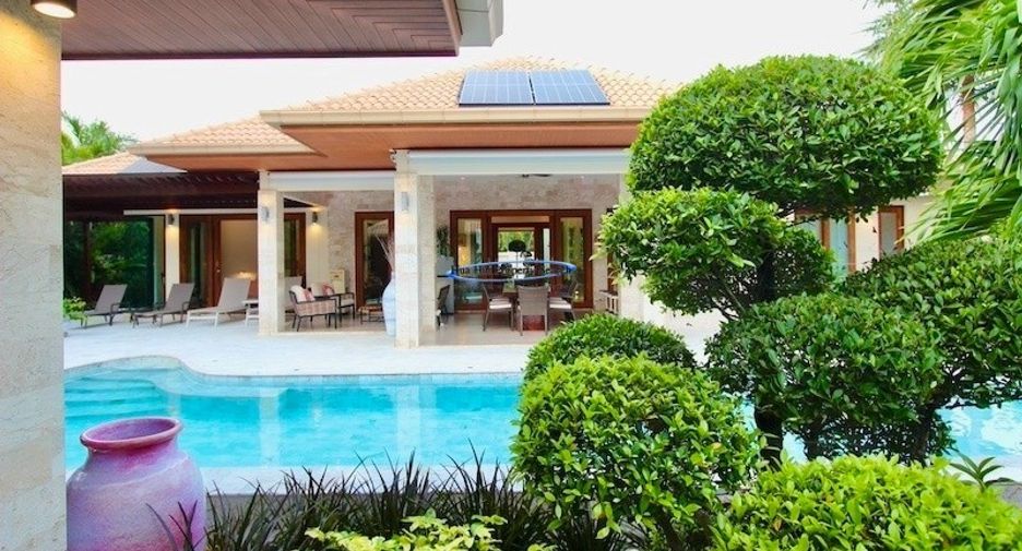 For sale 4 bedrooms house in Sam Roi Yot, Prachuap Khiri Khan