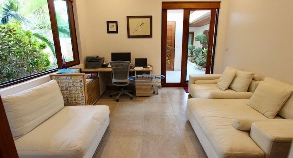 For sale 4 bedrooms house in Sam Roi Yot, Prachuap Khiri Khan