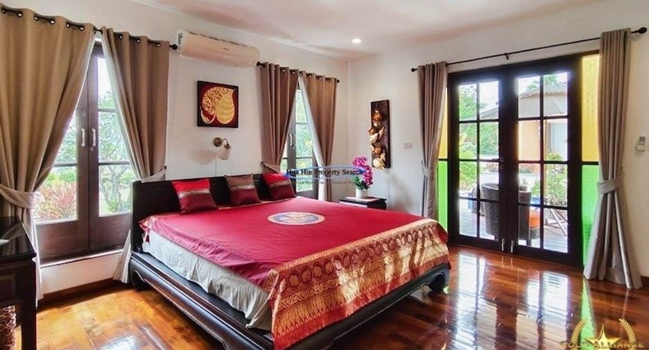For sale 6 bedrooms house in Hua Hin, Prachuap Khiri Khan