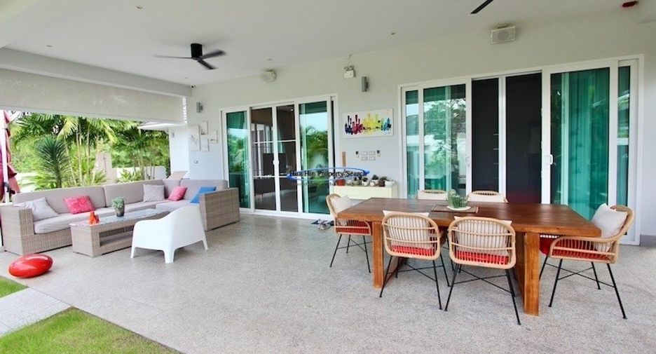 For sale 3 ベッドルーム house in Hua Hin, Prachuap Khiri Khan