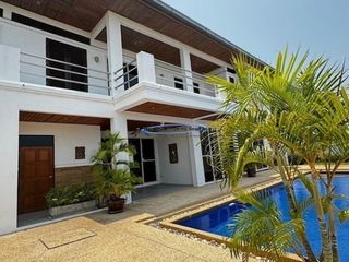 À louer 4 chambres maison à Hua Hin, Prachuap Khiri Khan