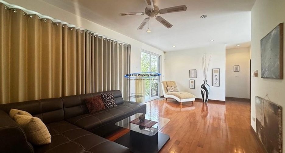 For rent 4 bedrooms house in Hua Hin, Prachuap Khiri Khan