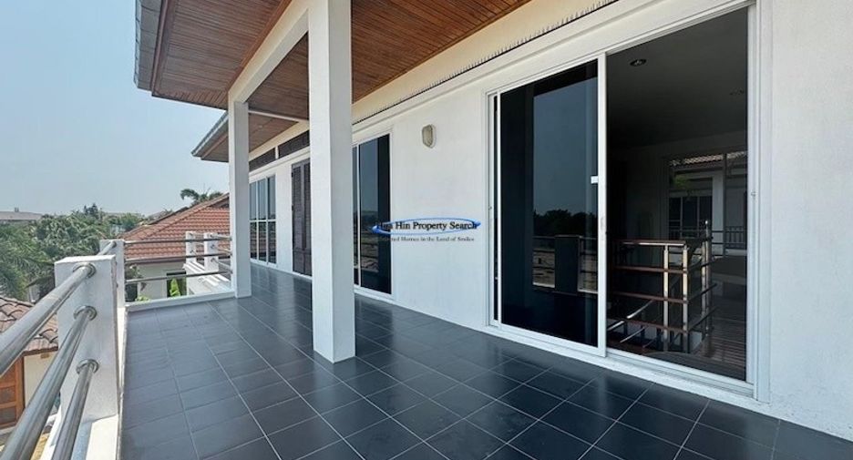 For rent 4 bedrooms house in Hua Hin, Prachuap Khiri Khan