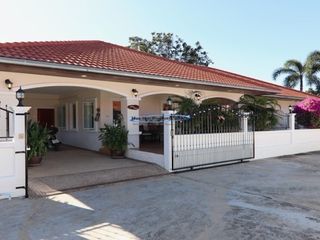 Casa en alquiler de 3 habitaciones en Hua Hin, Prachuap Khiri Khan