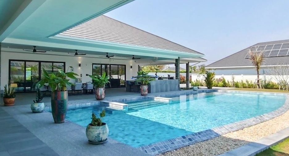 Haus zum Kauf mit 4 Zimmer in Sam Roi Yot, Prachuap Khiri Khan
