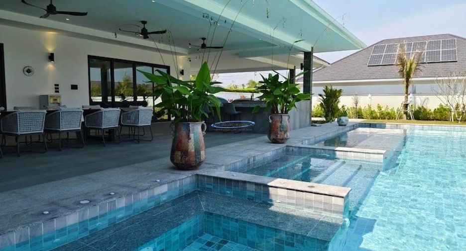 Haus zum Kauf mit 4 Zimmer in Sam Roi Yot, Prachuap Khiri Khan