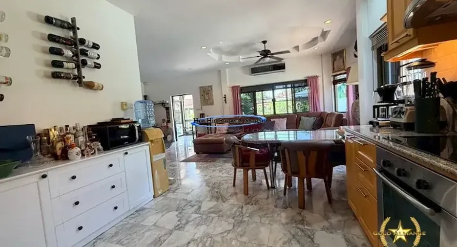 Haus zum Kauf mit 3 Zimmer in Hua Hin, Prachuap Khiri Khan