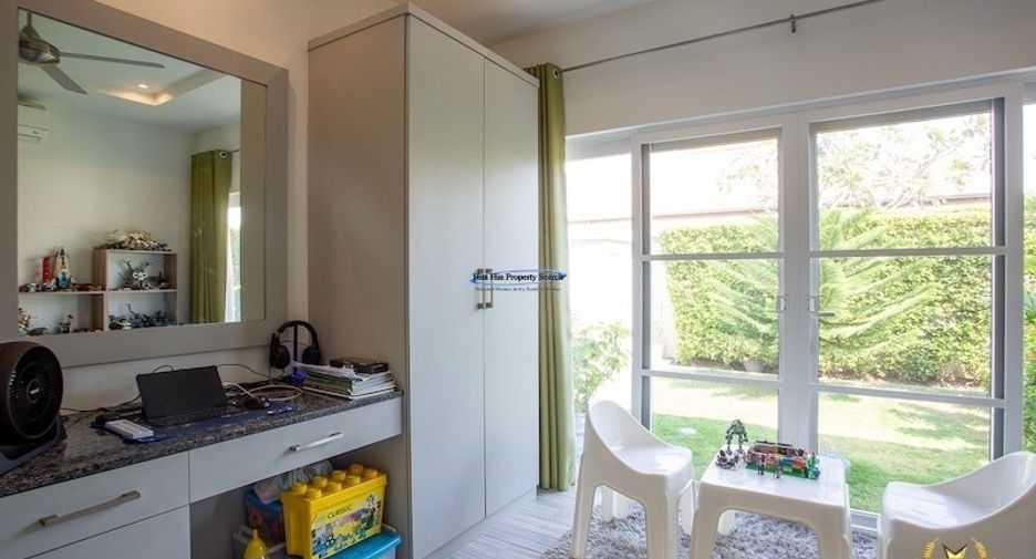 For sale 3 bedrooms house in Hua Hin, Prachuap Khiri Khan